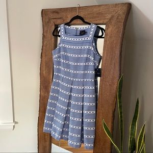 NWT Just Taylor Blue & White Cotton Sleeveless Dress (SZ 8)